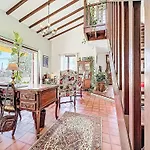 Les Olivettes By Interhome 尼姆
