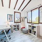 度假居 Les Olivettes By Interhome *