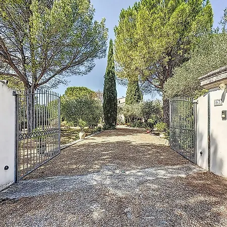 Les Olivettes By Interhome Casa vacanze *