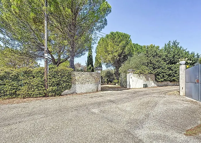 Les Olivettes By Interhome * Nîmes